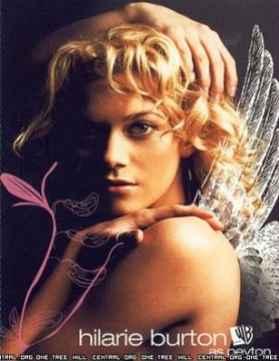 Hilarie Burton alias Peyton Sawyer.